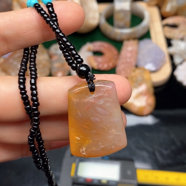 硅化珊瑚（珊瑚玉）手镯未镶嵌