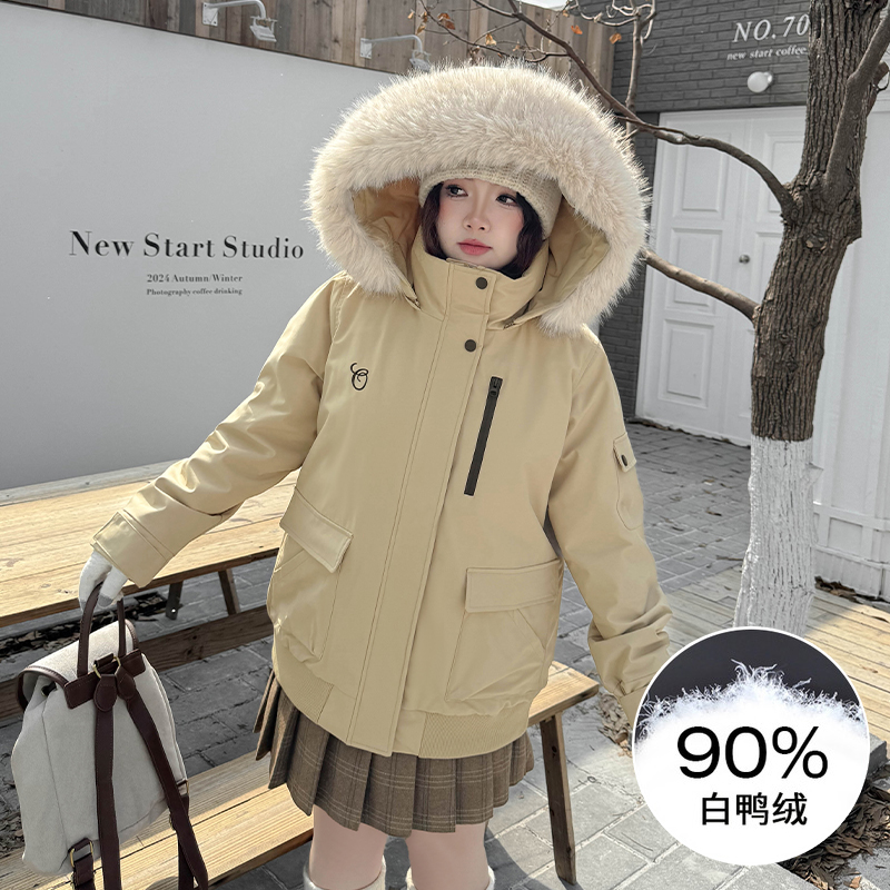 CD6723大码女装【巴恩风派克服】冬季大毛领保暖刺绣90白鸭绒羽绒服
