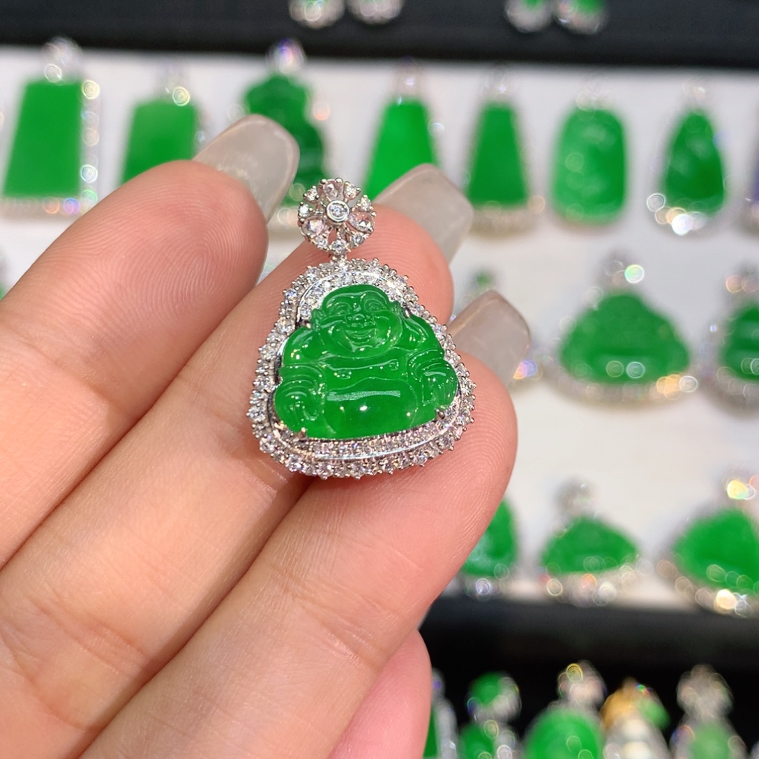 ****)翡翠18K金镶嵌颈饰分单