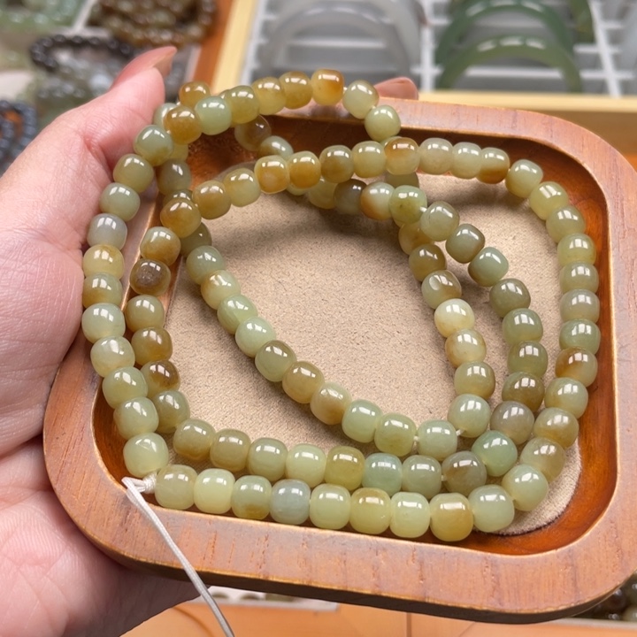 和田玉珠串6*7mm未镶嵌