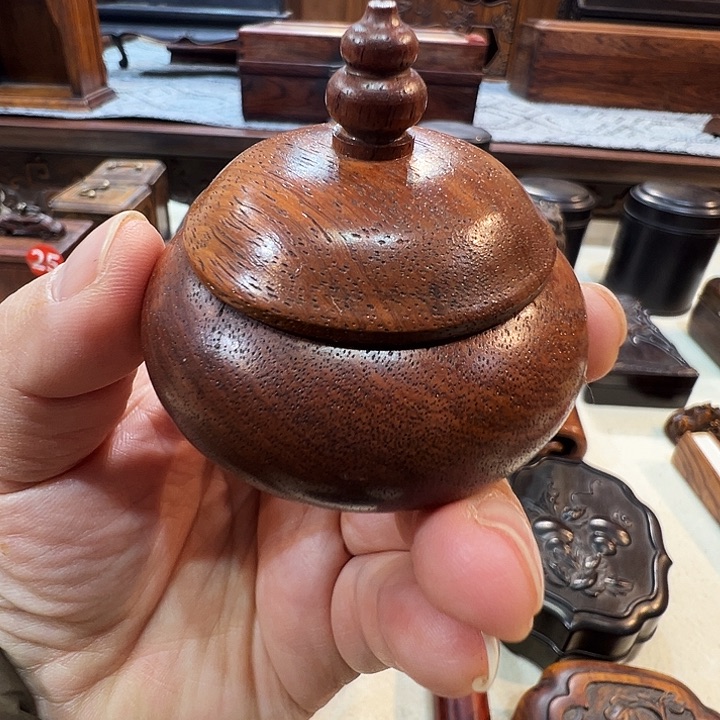 楠木…………………………………………