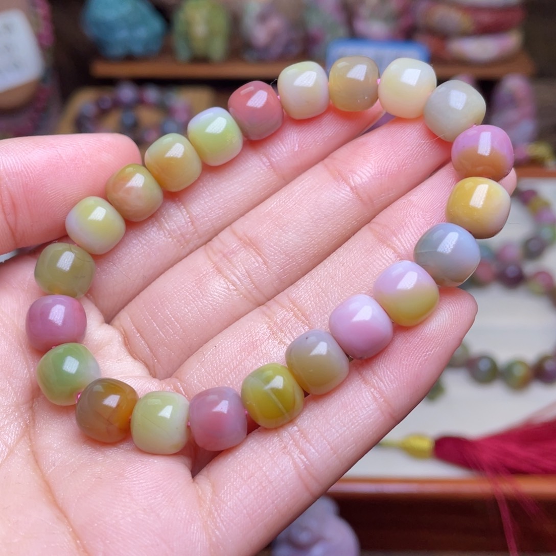 玛瑙/玉髓珠宝半成品未镶嵌盐源玛瑙老型仙色系手串