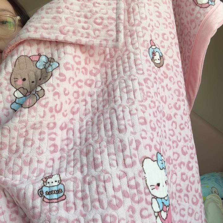 180×200床盖+枕套特价不退不换，