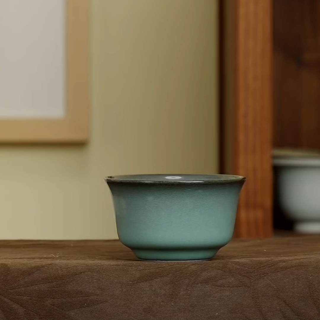 黑美黑胎粉青压手杯陈卫武龙泉青瓷主人杯家用