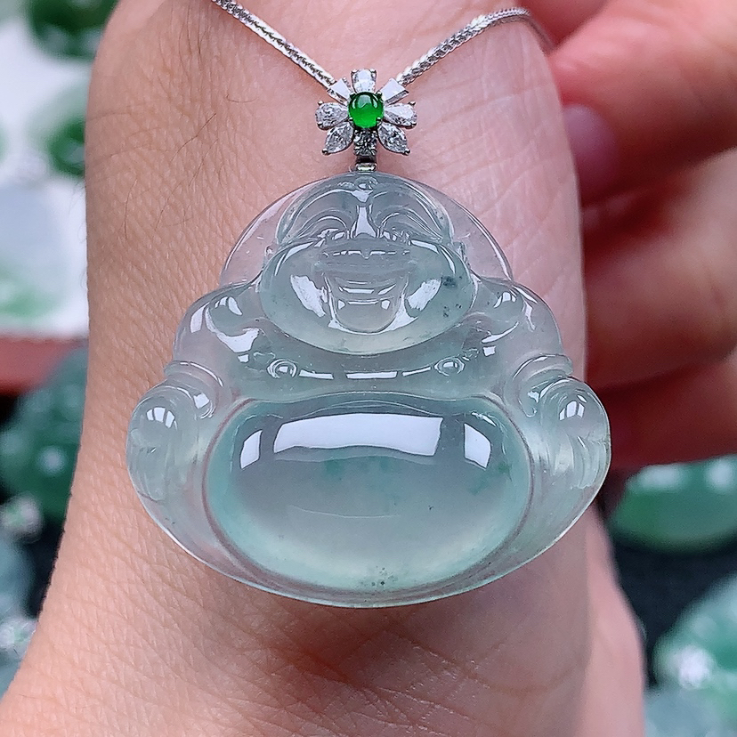 百千翡翠-18k金镶嵌冰种飘花佛公吊坠（尺寸28.4*30.6*6.5）