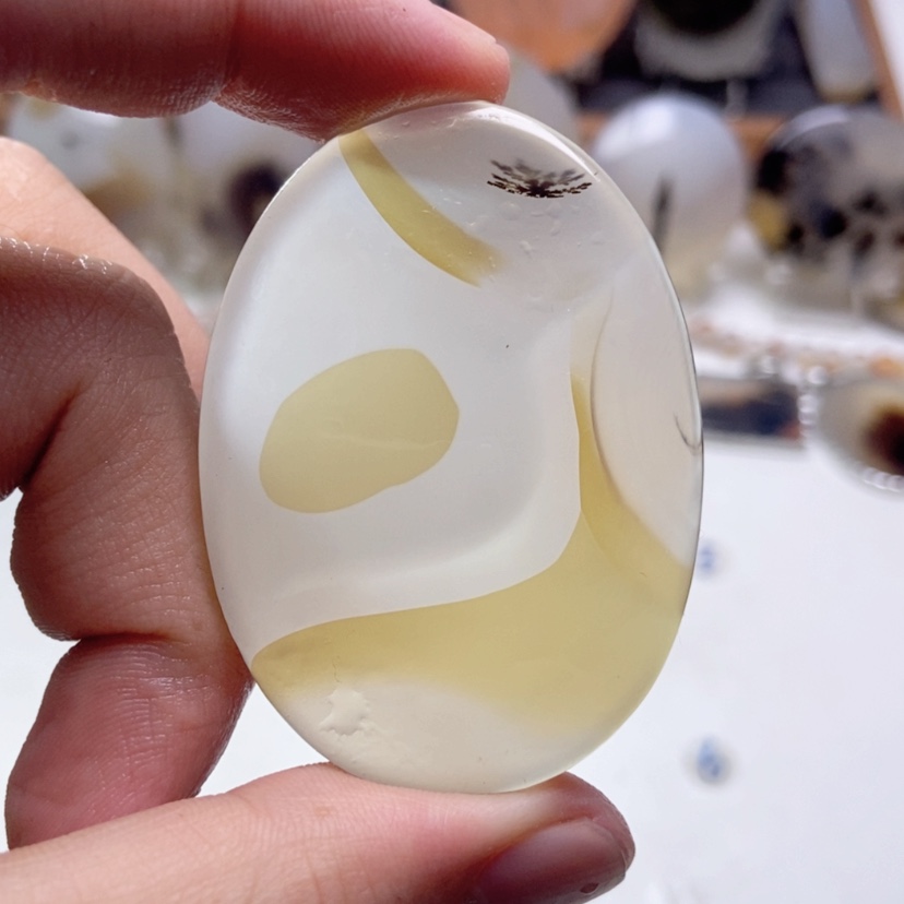 【闪购商品】玛瑙/玉髓颈饰未镶嵌