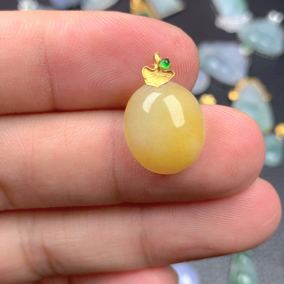 【闪购商品】翡翠18K金镶嵌颈饰翡翠