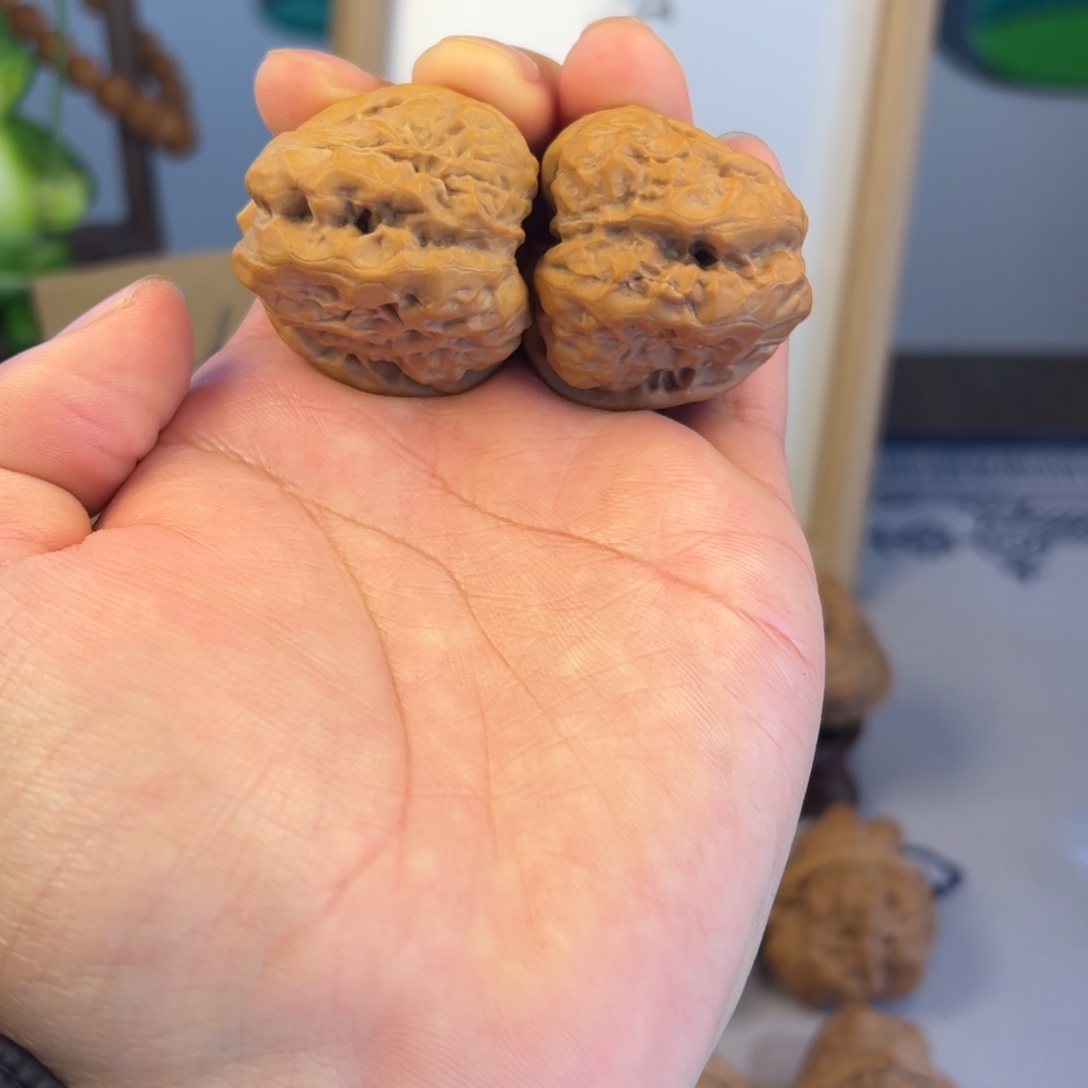 J***@木蛤蟆头37✖️40红皮