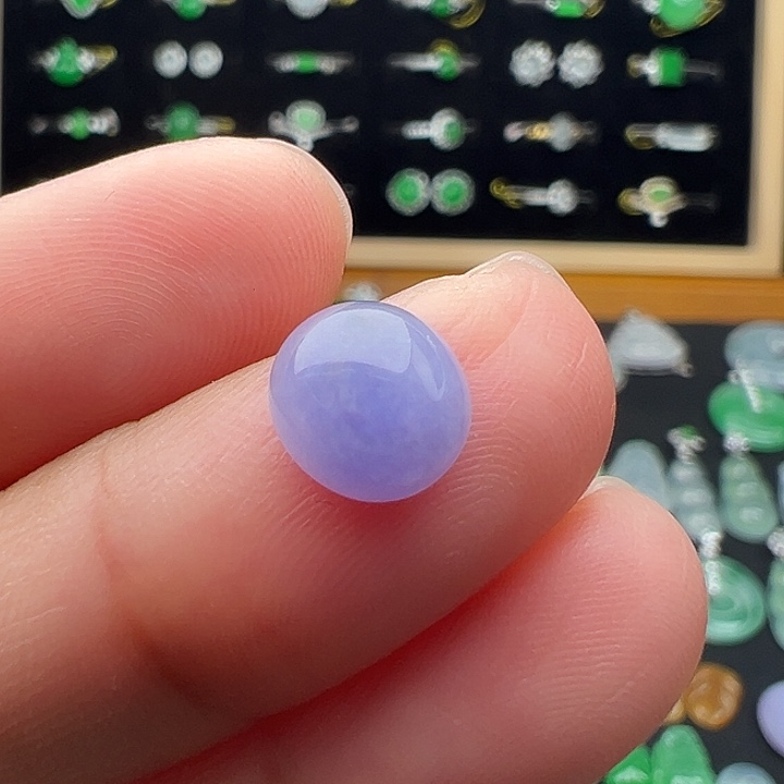 翡翠未镶嵌颈饰蛋8.3