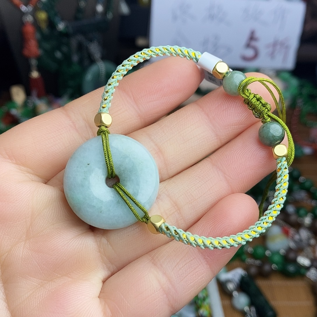 翡翠未镶嵌手链9.9