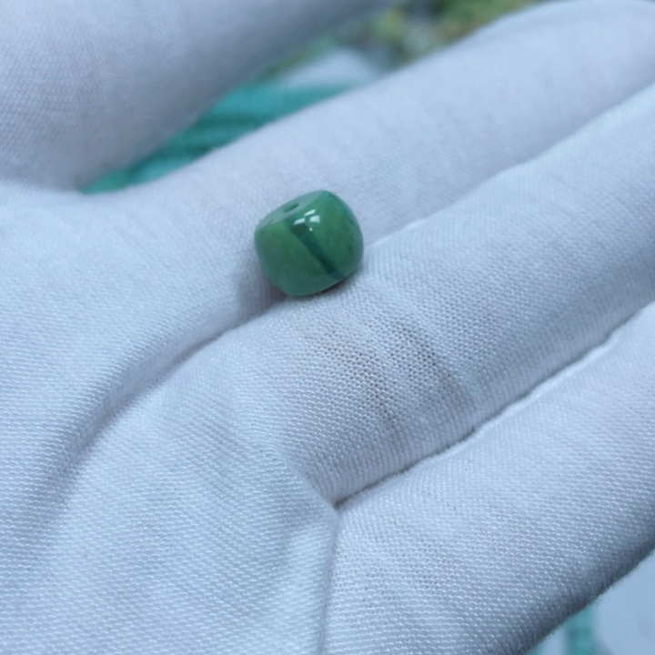 未镶嵌其他南红玛瑙