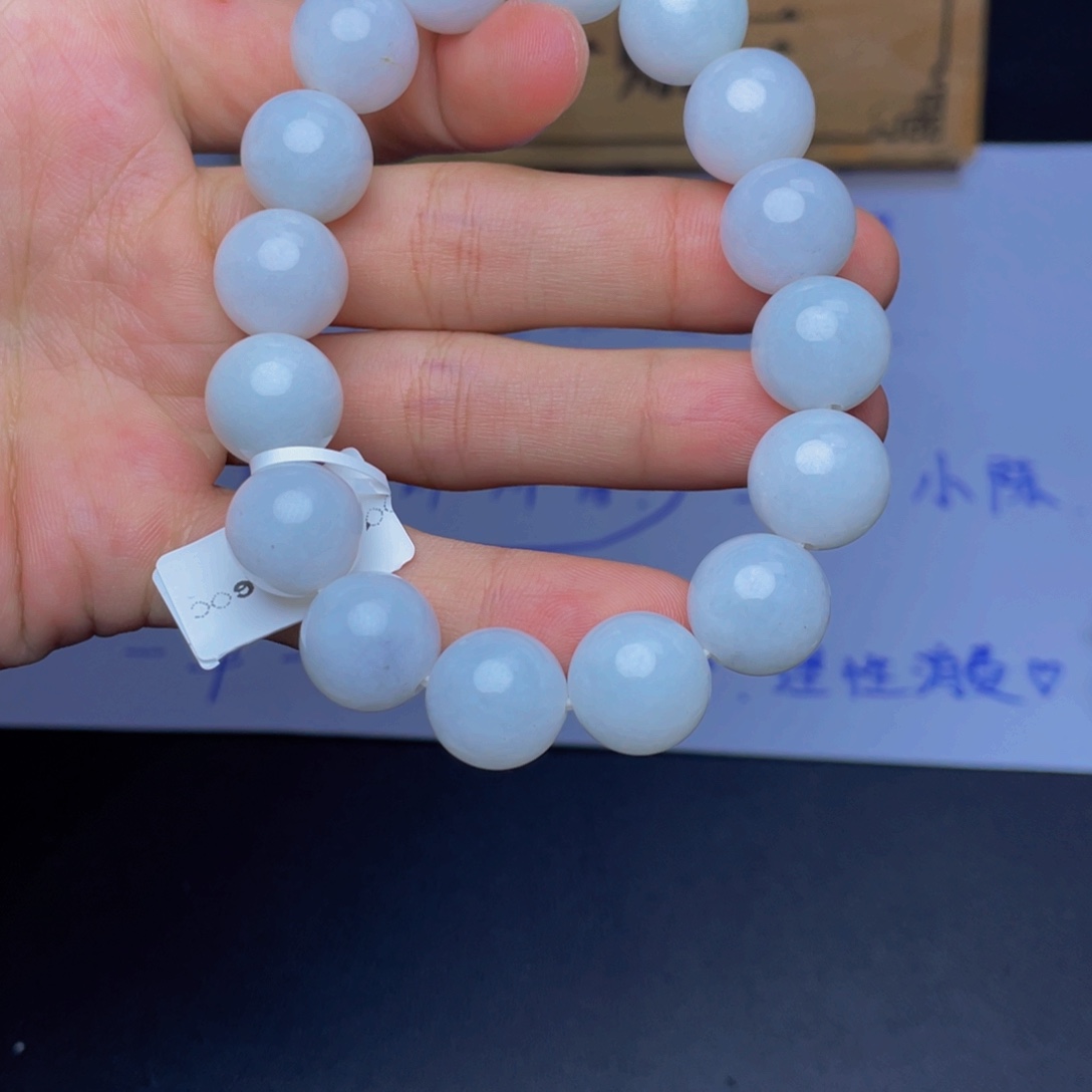 未镶嵌定制翡翠手串