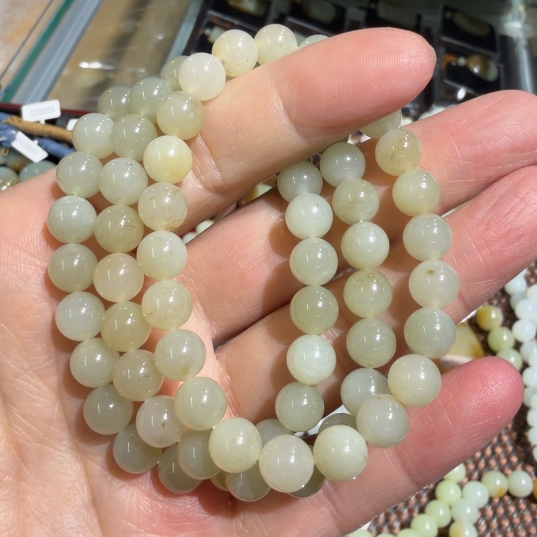 和田玉（糖玉）未镶嵌手串新疆且末糖白玉卡8圆珠手串