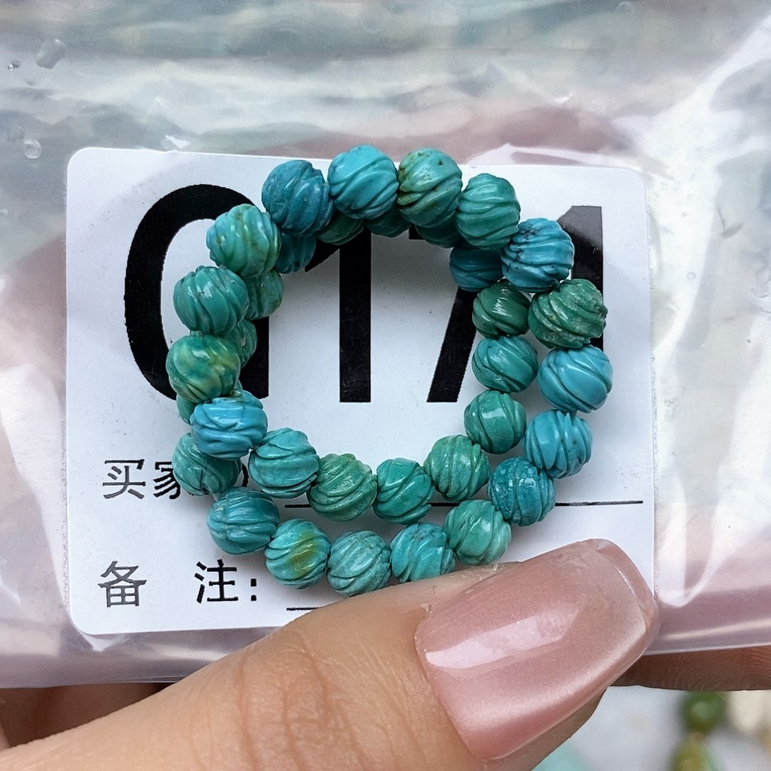 绿松石配饰未镶嵌