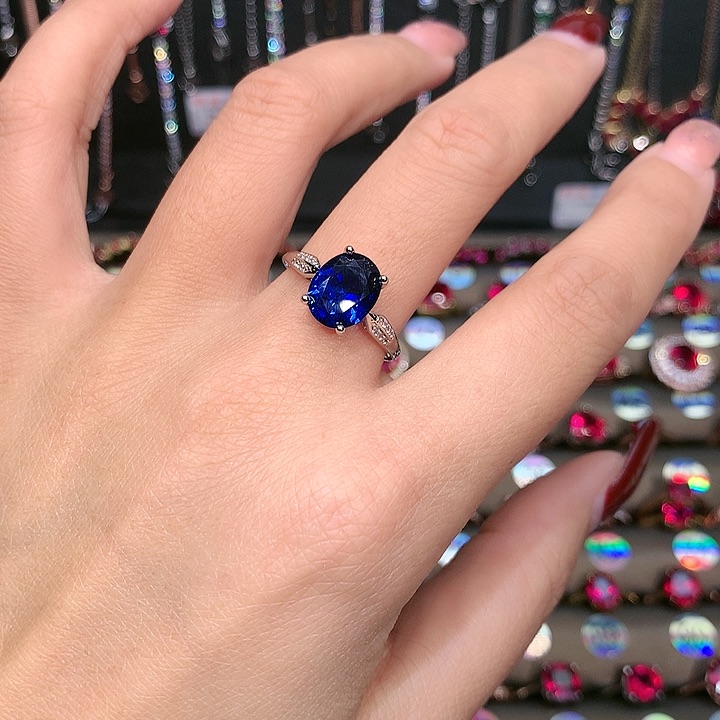 蓝宝石戒指银S925镶嵌810