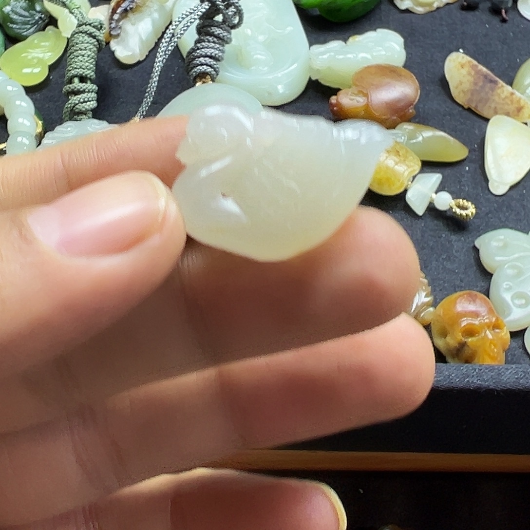 和田玉（糖玉）未镶嵌珠宝半成品