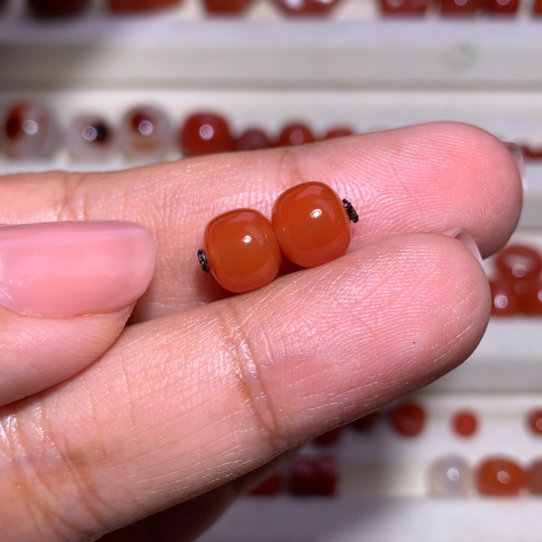 南红玛瑙未镶嵌老型7.7×6.7保山 微沙带