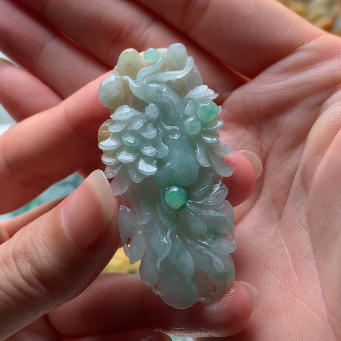 定制翡翠未镶嵌凤凰