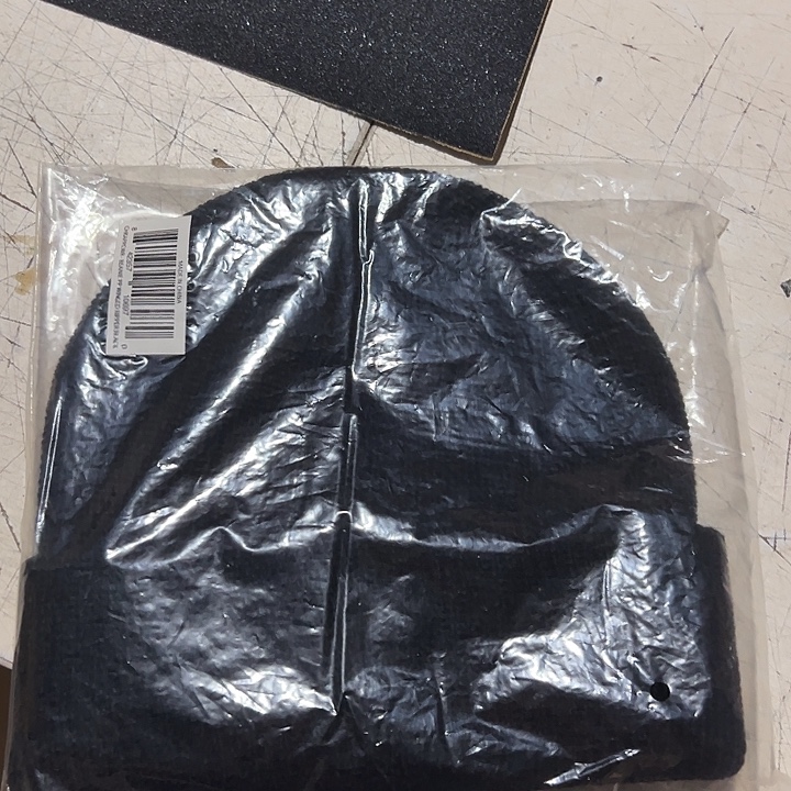 翟***熊进口枫木Bones白字母黑色 到货发