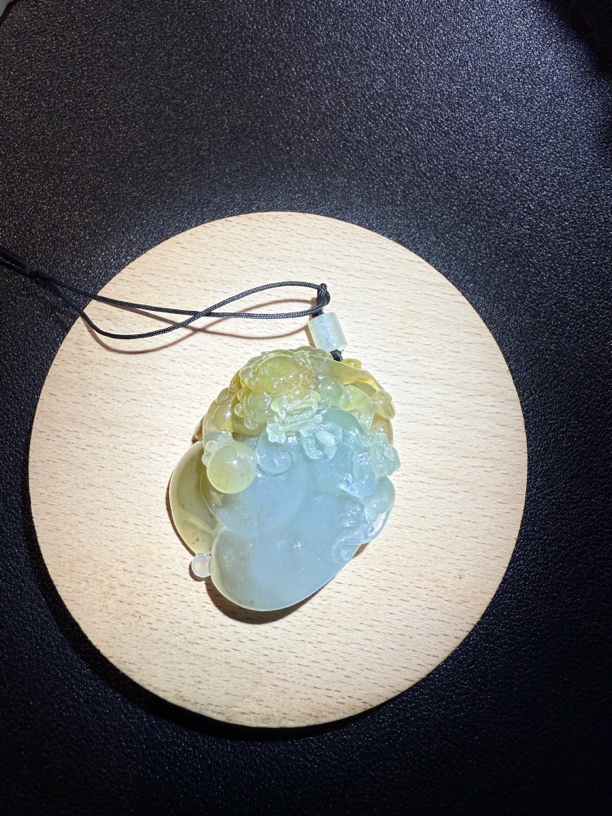 茶黄特色料貔貅精美挂件