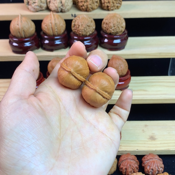 吊坠文玩核桃飞天蛤蟆