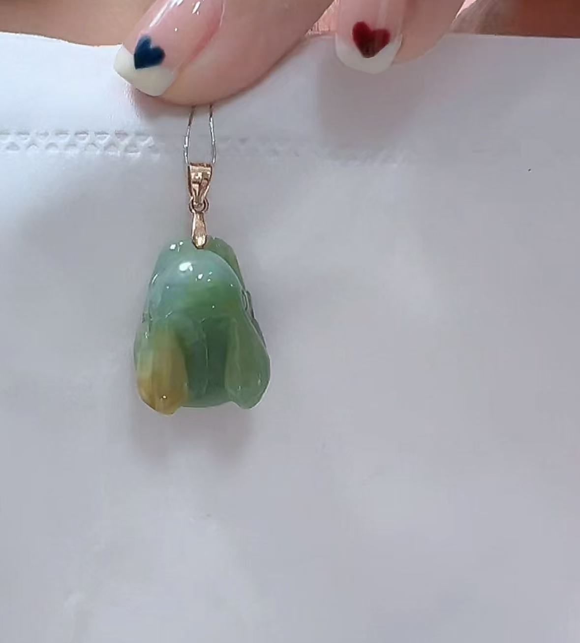 天然翡翠A货孤品吊坠123