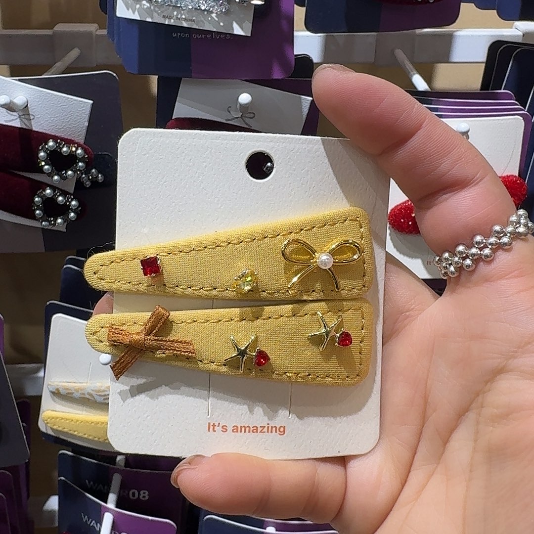 皮质铁合金黄色蝴蝶结