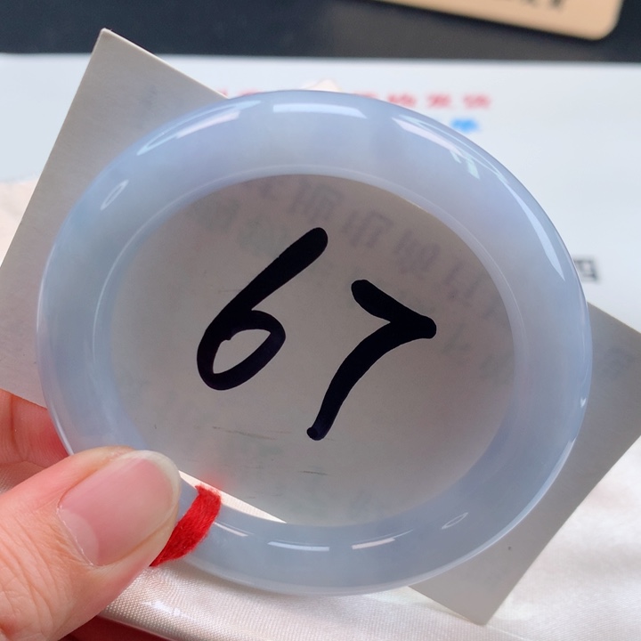 翡翠手镯未镶嵌正