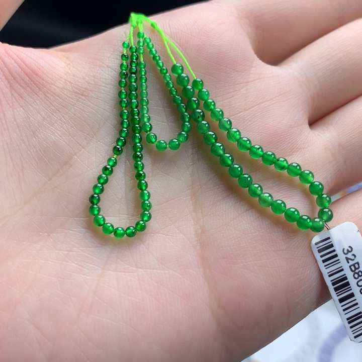 翡翠未镶嵌手镯卡