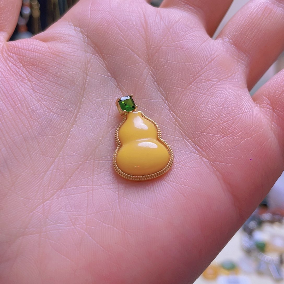 和田玉颈饰银S925镀金镶嵌深**醉