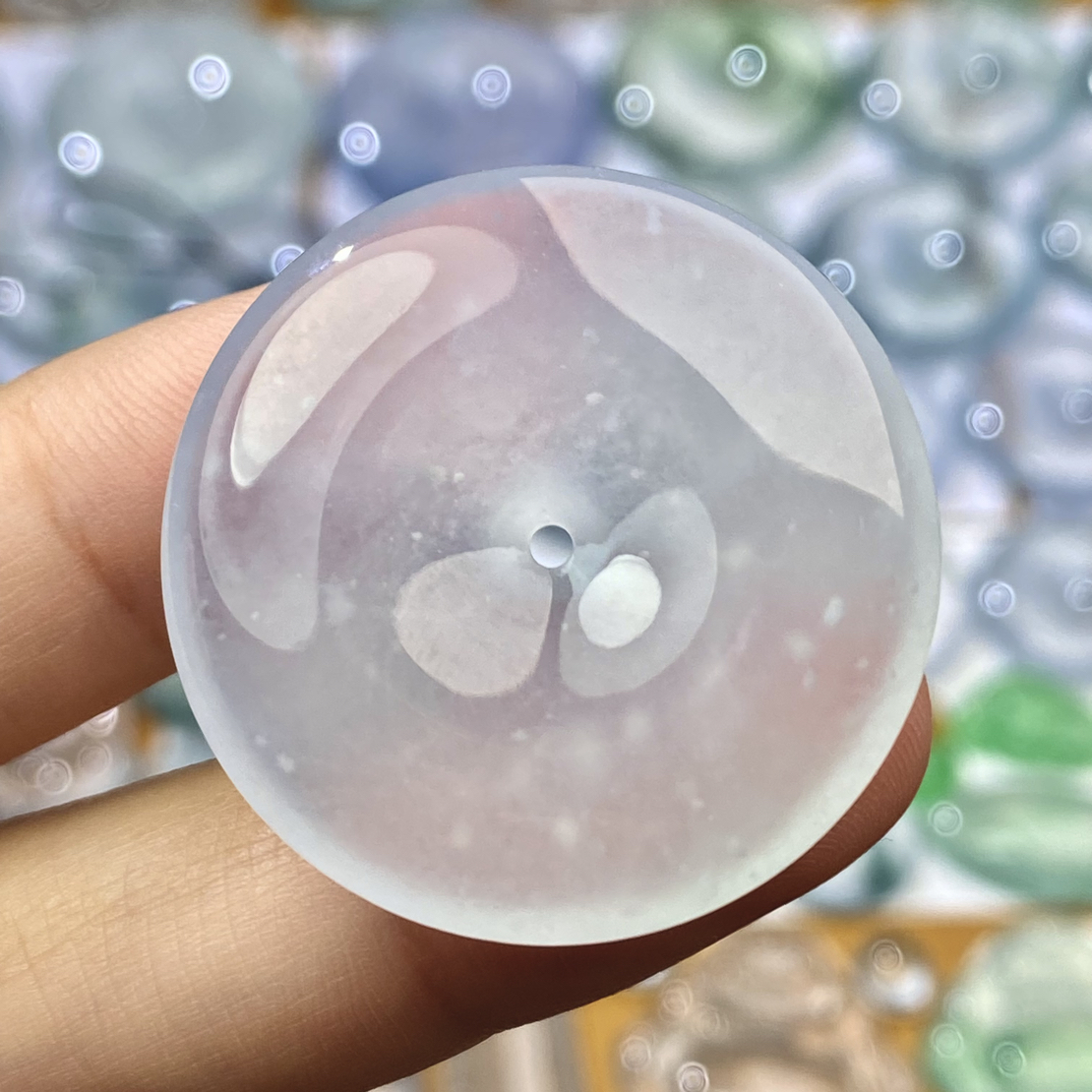 天然缅甸a货翡翠平安扣白底胶感玛瑙底雪花棉扣子 尺寸：31.7-5.6