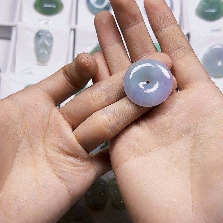 翡翠未镶嵌挂件翡翠