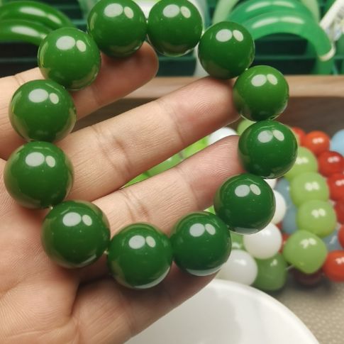 和田玉未镶嵌手链