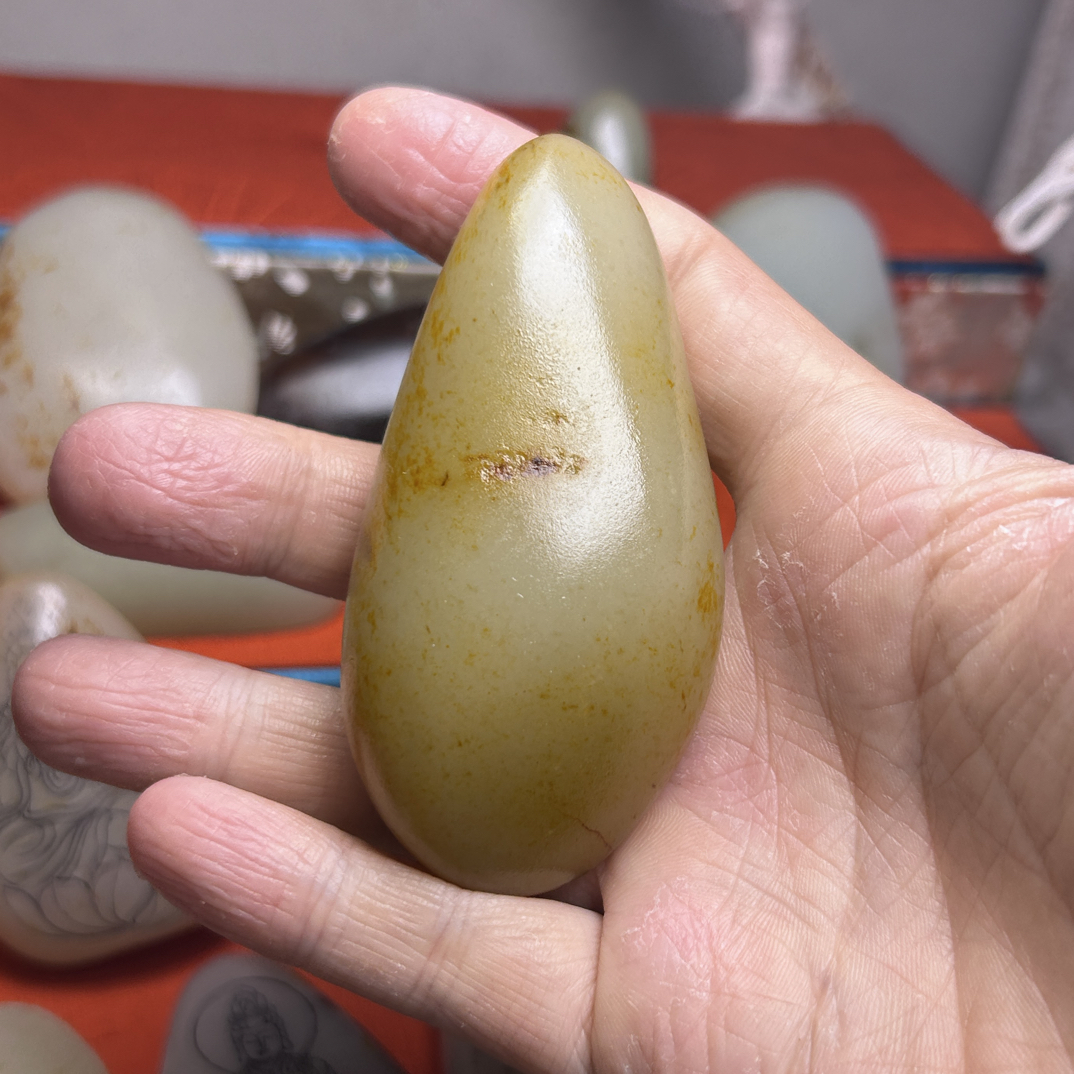 和田玉定制雕刻手把件 