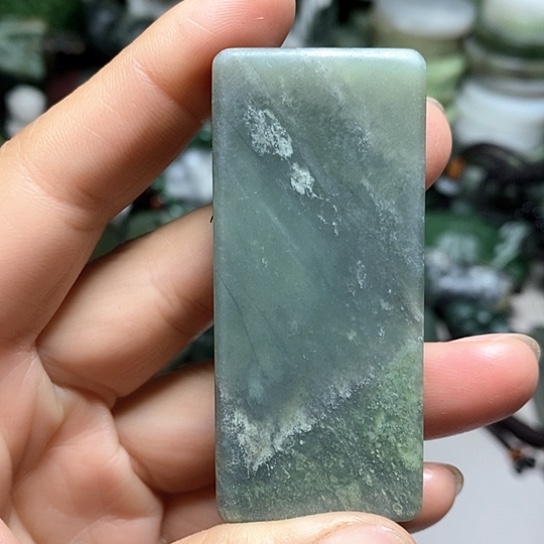 未镶嵌和田玉（糖玉）珠宝半成品