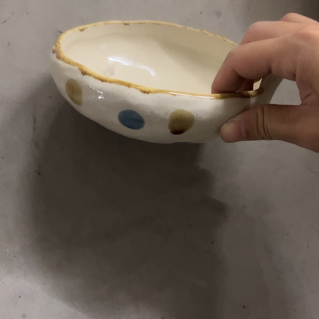 陶微瑕彩色波点单柄一个369