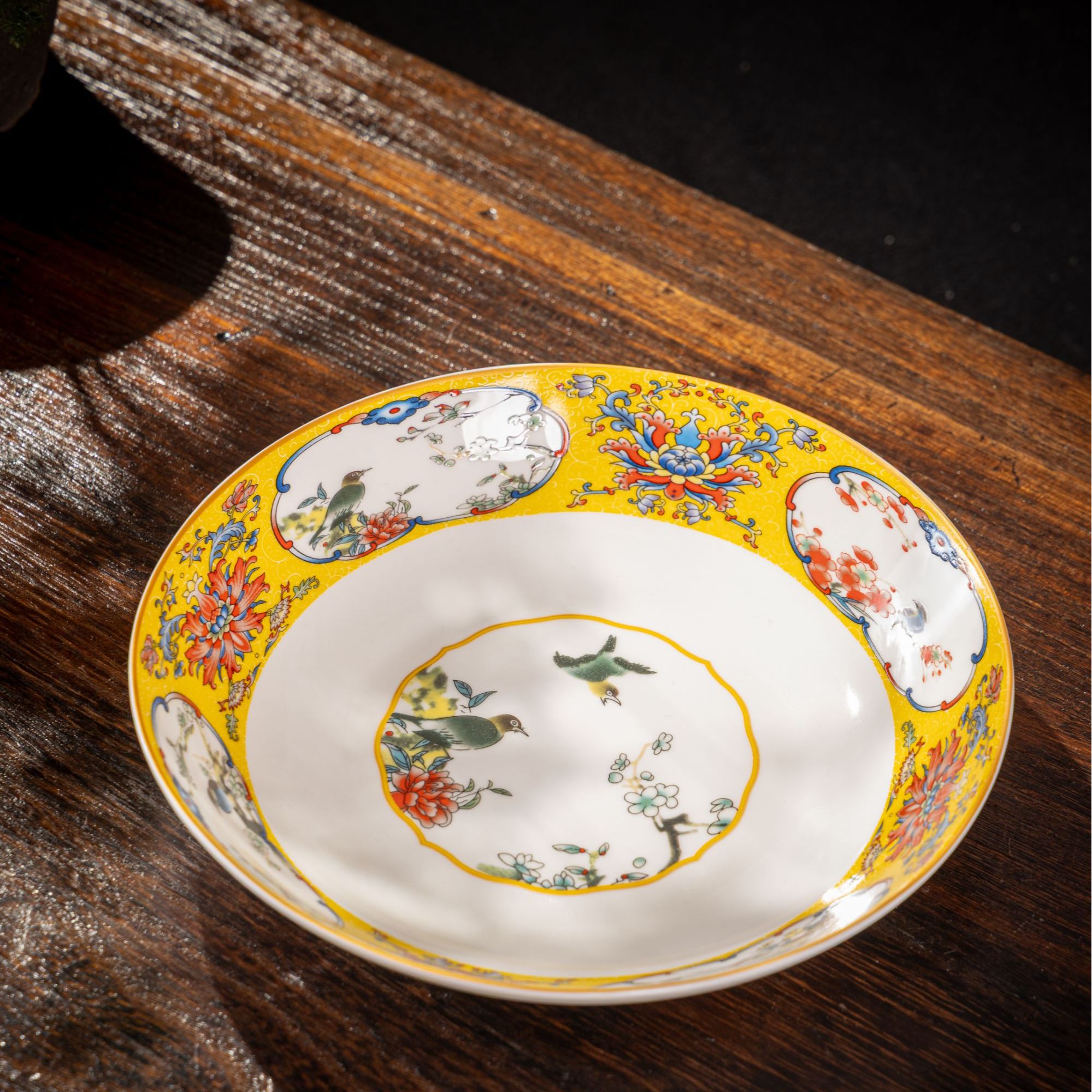 黄色开窗花鸟8英寸盘底款景德镇文韵1个装