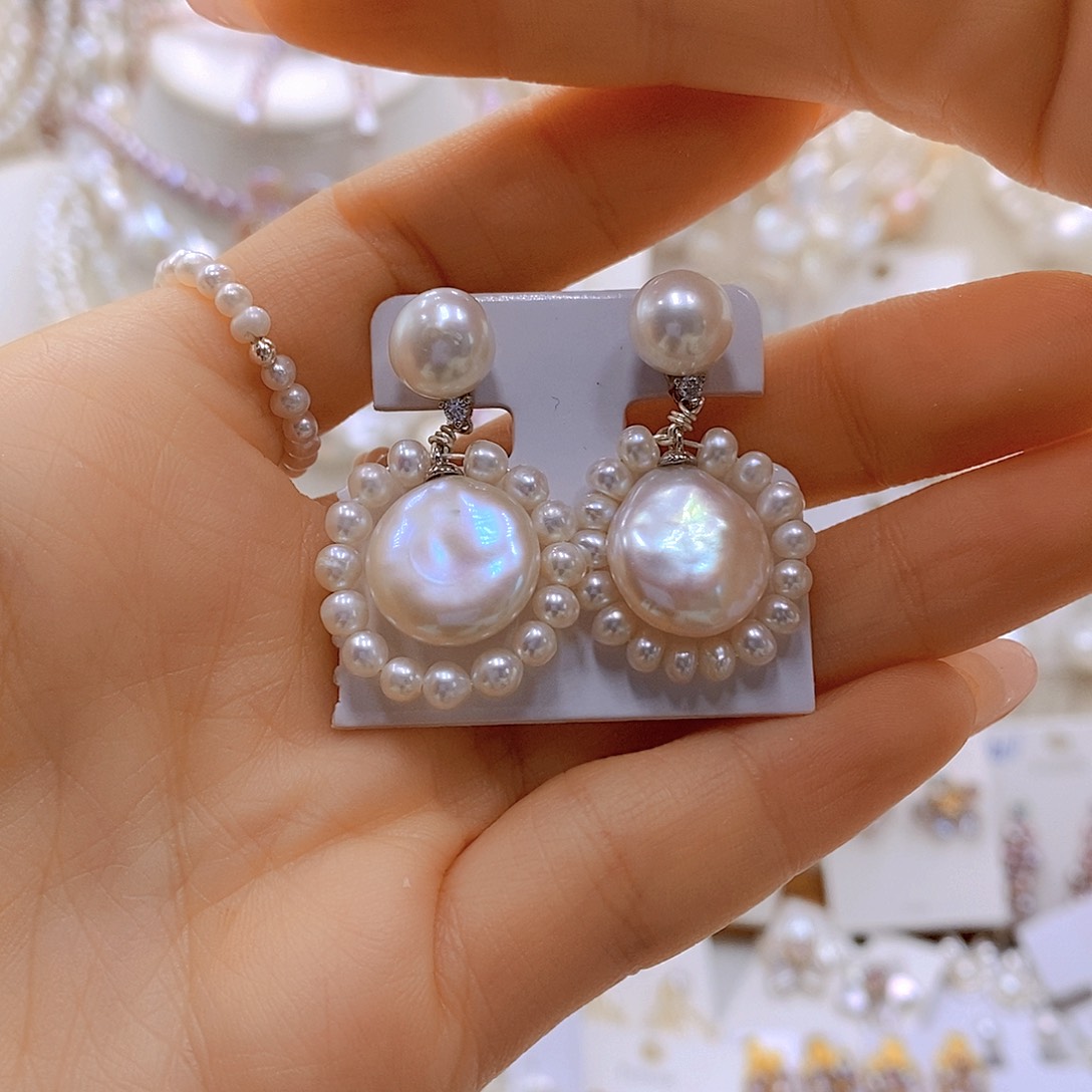 陛***下银S925镶嵌耳饰淡水珍珠