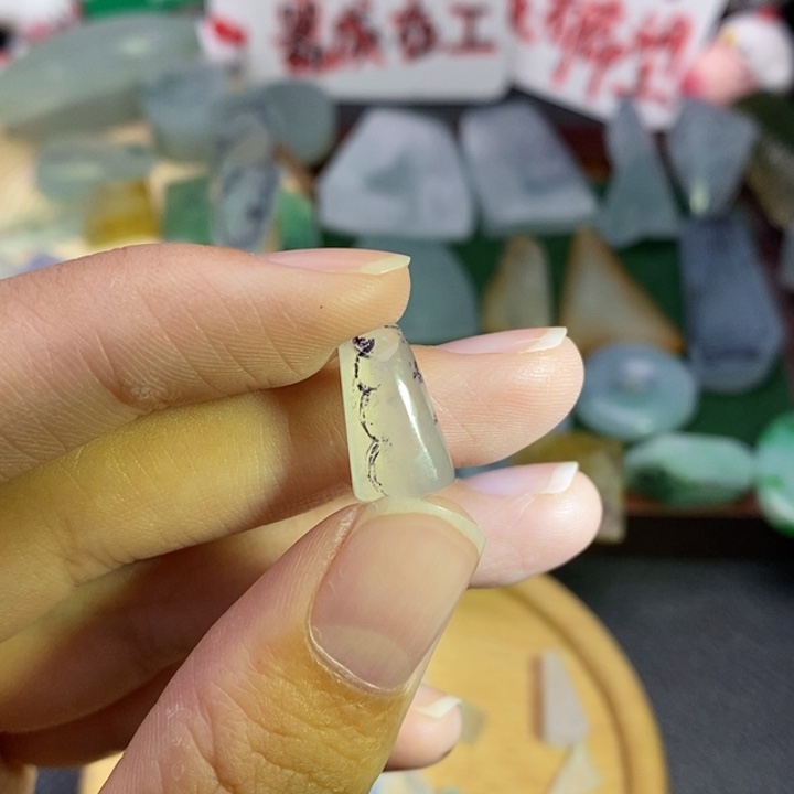 未镶嵌定制翡翠翡翠