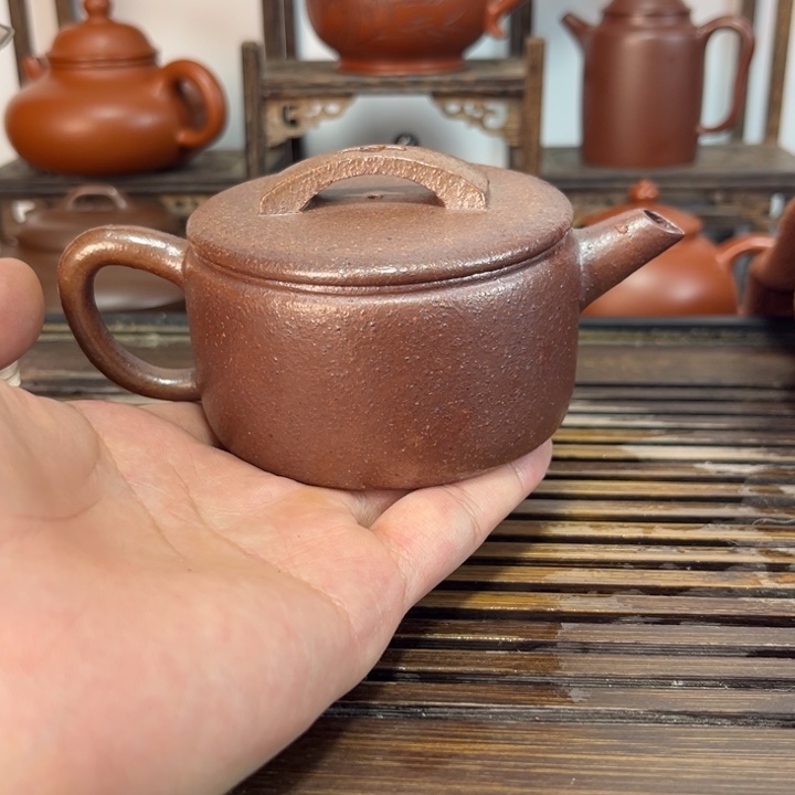 茶壶紫砂原矿紫砂手工制作