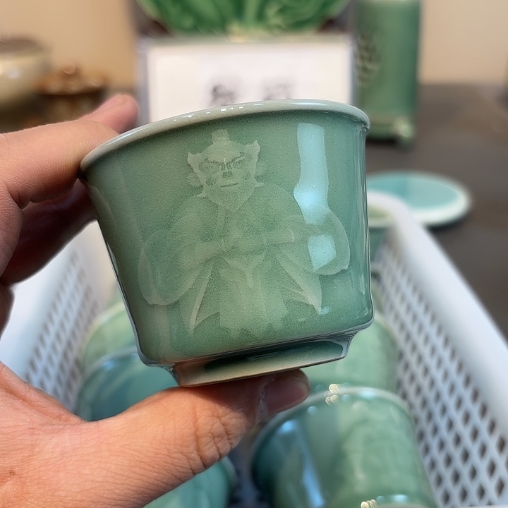 瓷片龙泉青瓷福利青瓷