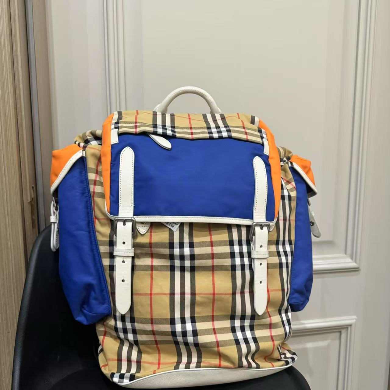 95新 BURBERRY/博柏利 乱乱子中古/女士/双肩包/93709