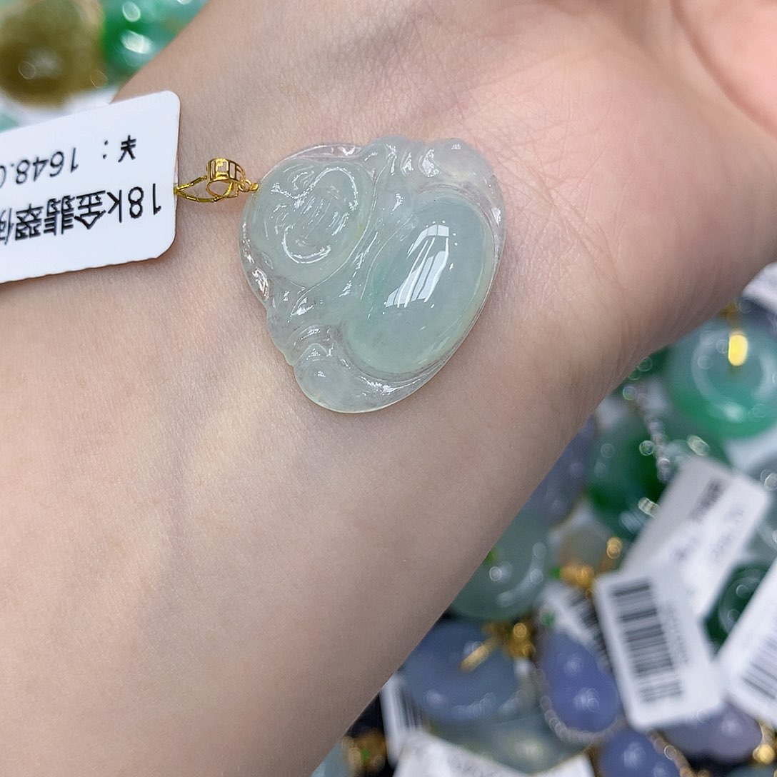 翡翠18K金镶嵌颈饰11111111