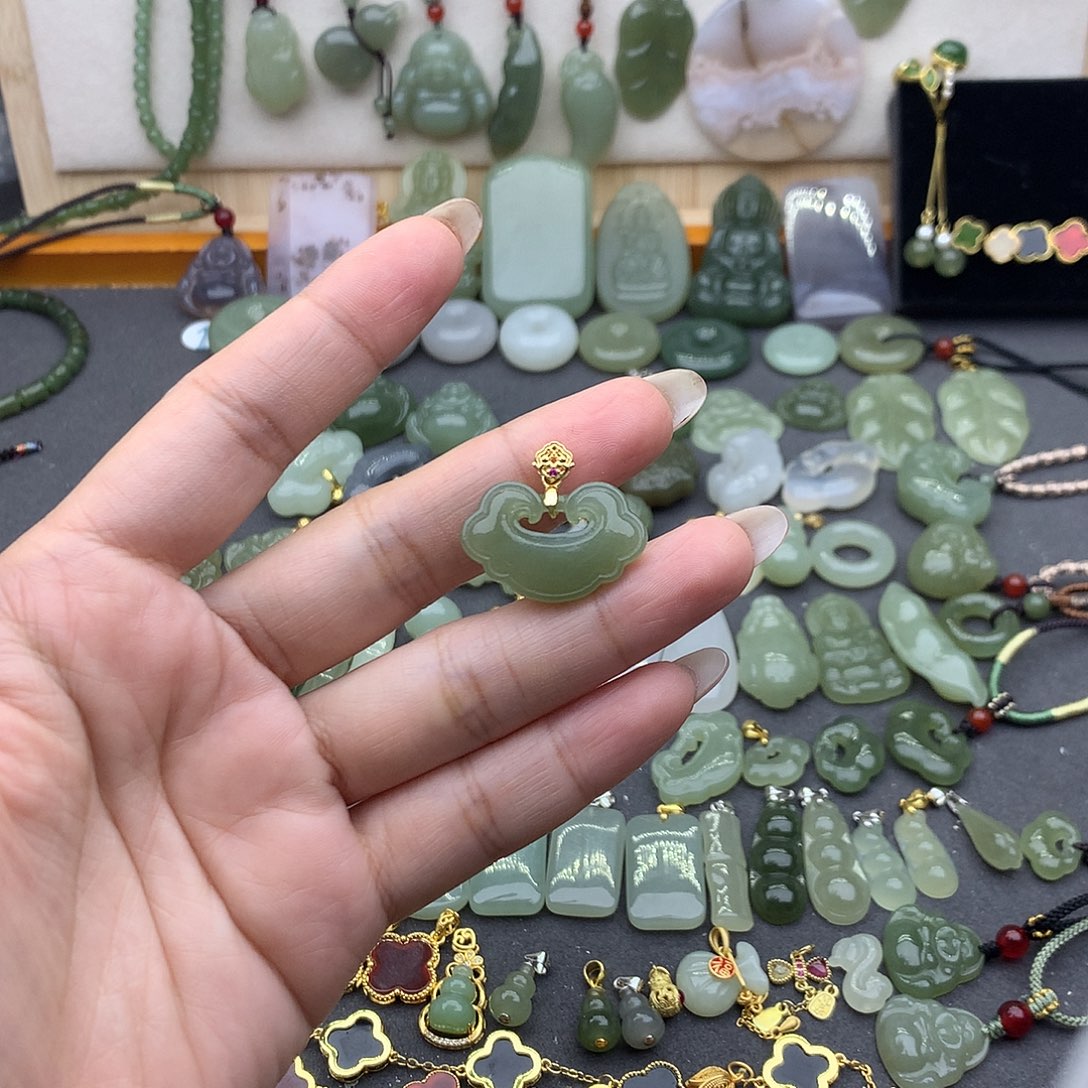 和田玉吊坠(不含链)银S925镶嵌