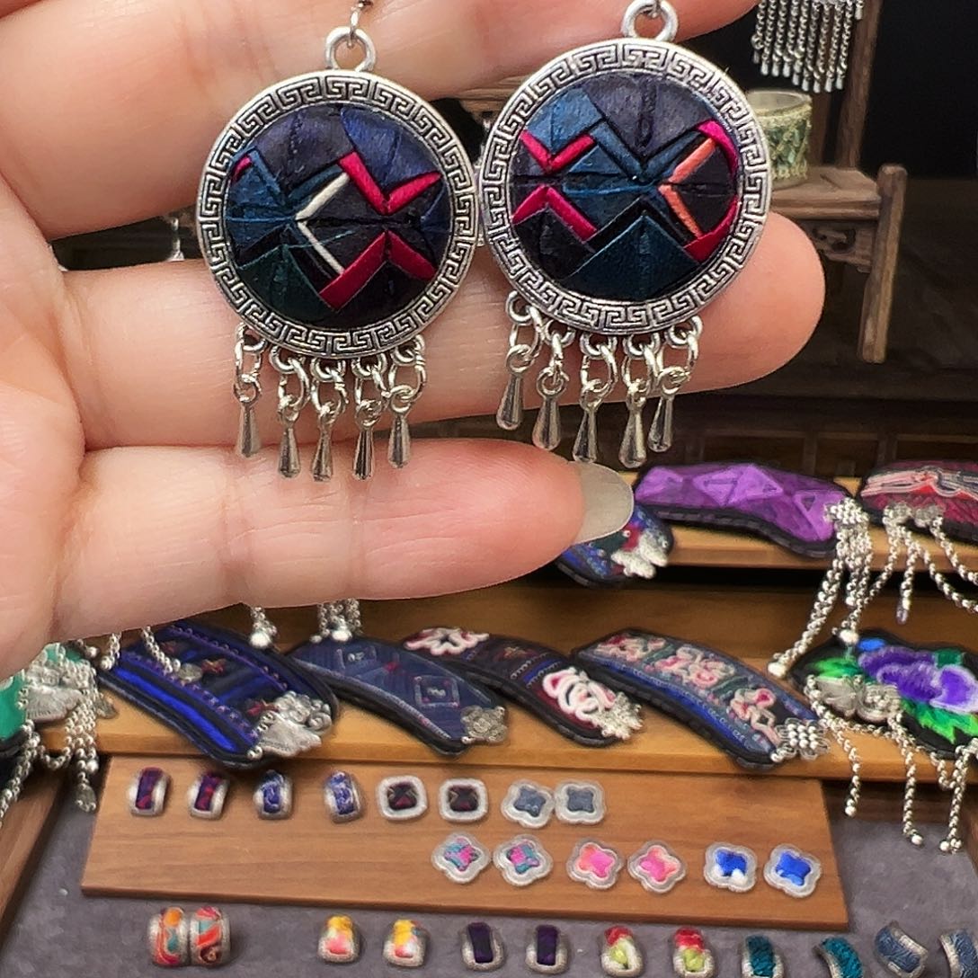 织绣手工刺绣工艺品