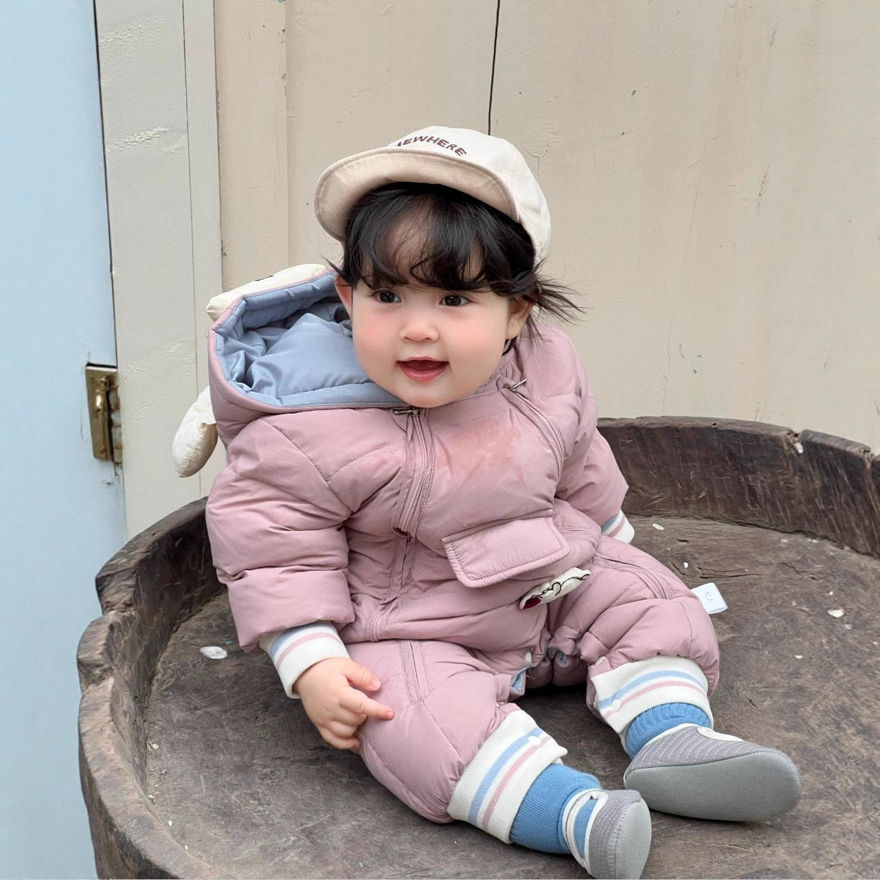 男女宝宝冬季新款连体衣慵懒熊双拉链纯色羽绒服哈衣外出服6366