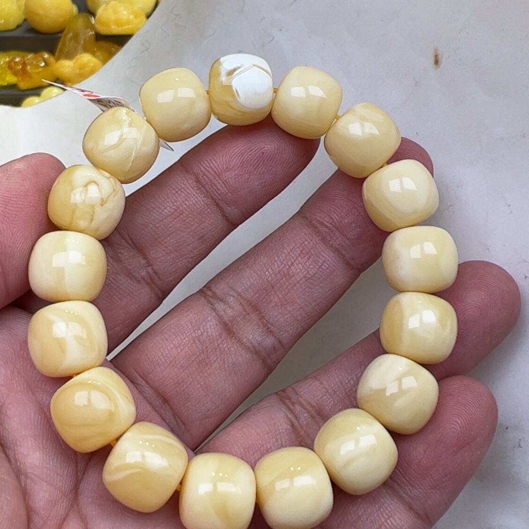 【闪购商品】琥珀裸石未镶嵌12➕20.7克