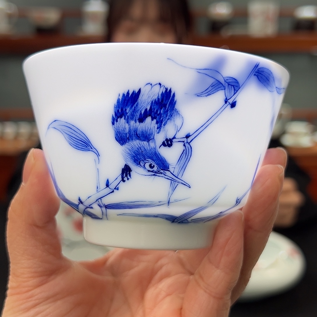 柴窑青花单翠大马蹄杯