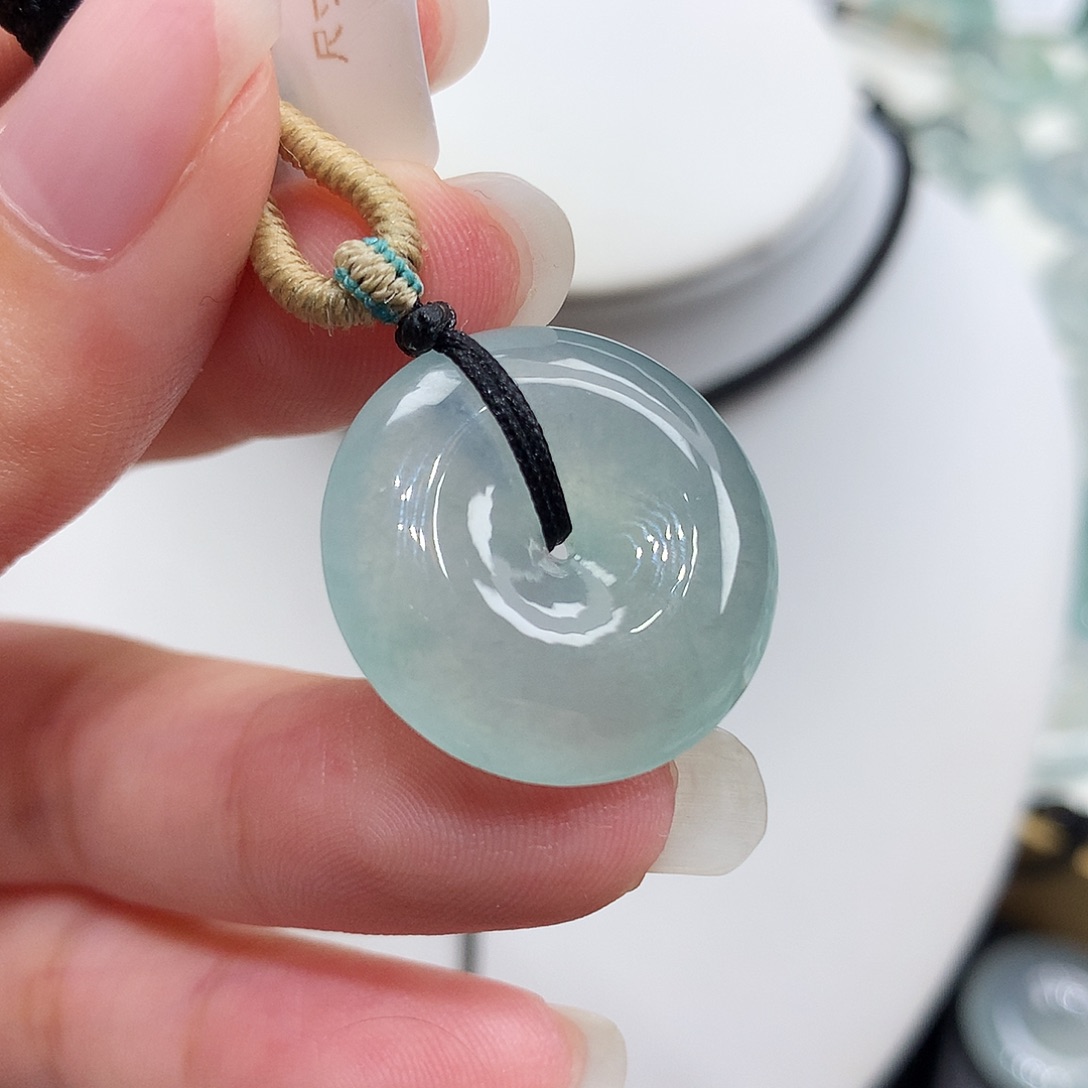 翡翠未镶嵌胸饰翡翠16，22.1/5.6