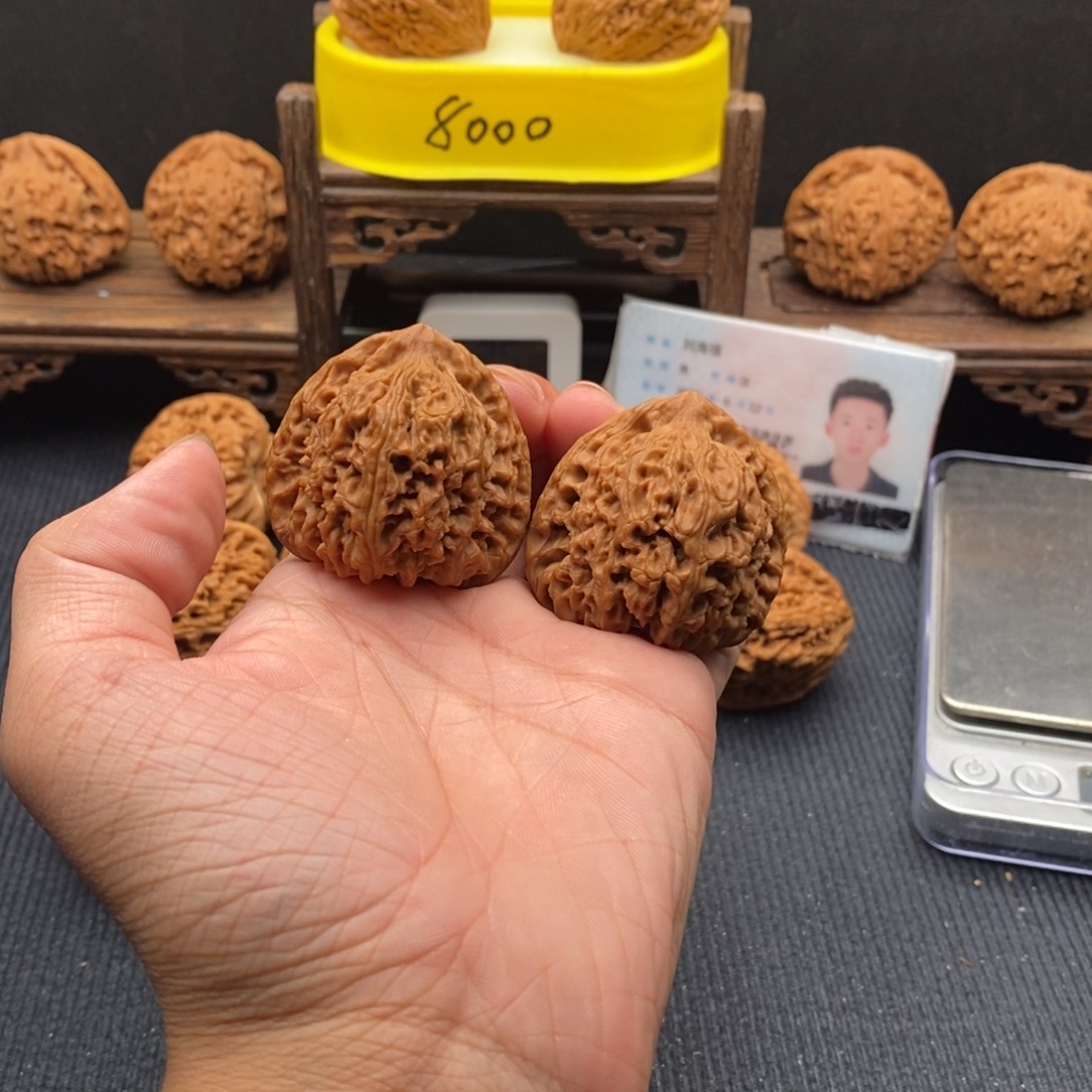暗***夜核桃文玩核桃手把件